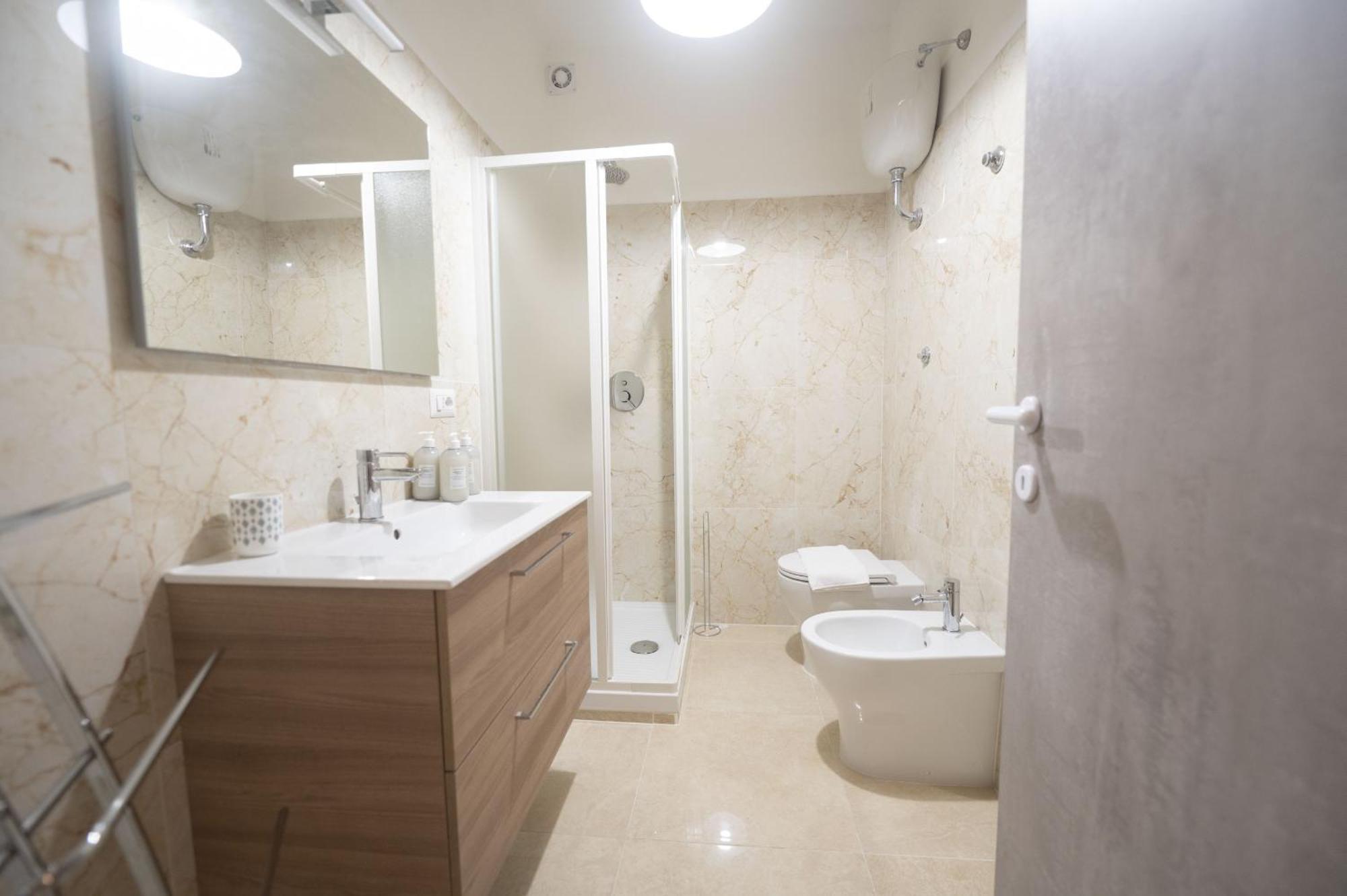 Spacious And Bright 3br Family * Rome
